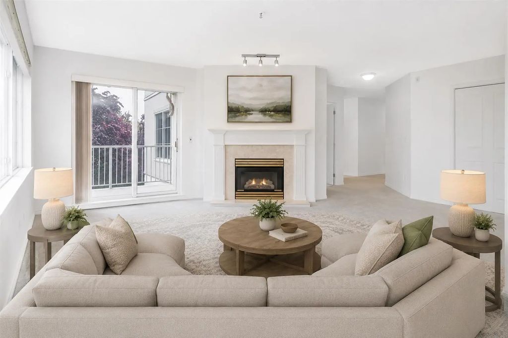 5465 201 Street 312, Langley