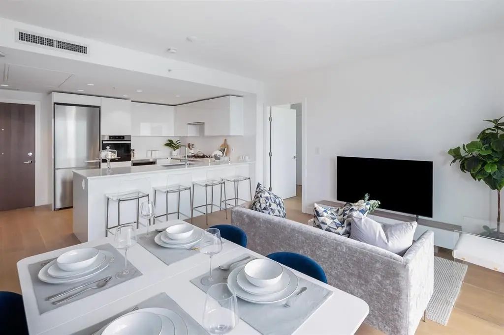5788 Gilbert Road 605, Richmond