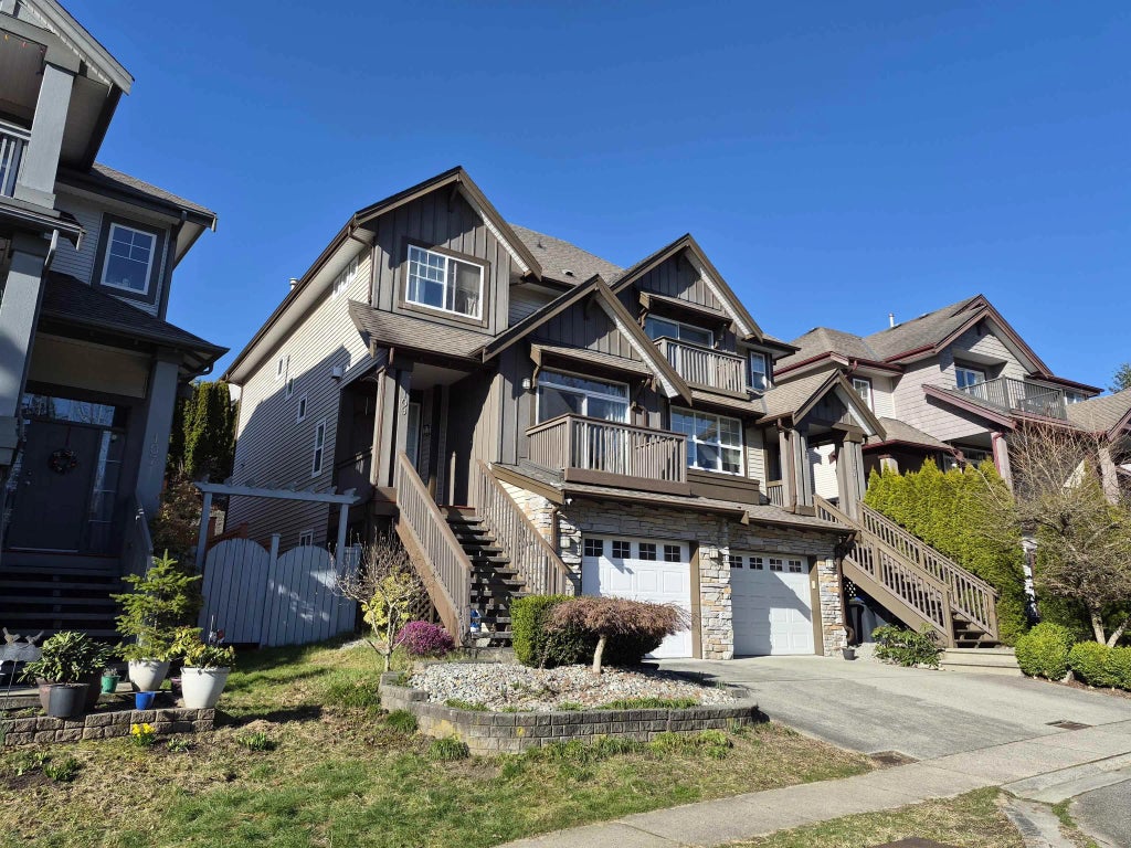 109 Forest Park Way, Port Moody