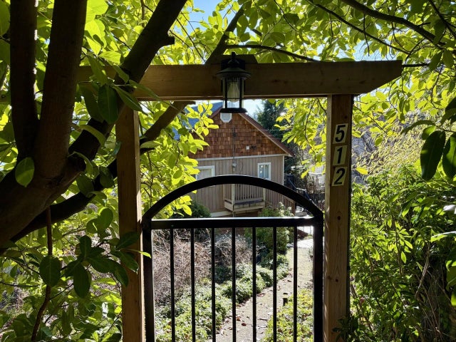 512 S Fletcher Road, Gibsons