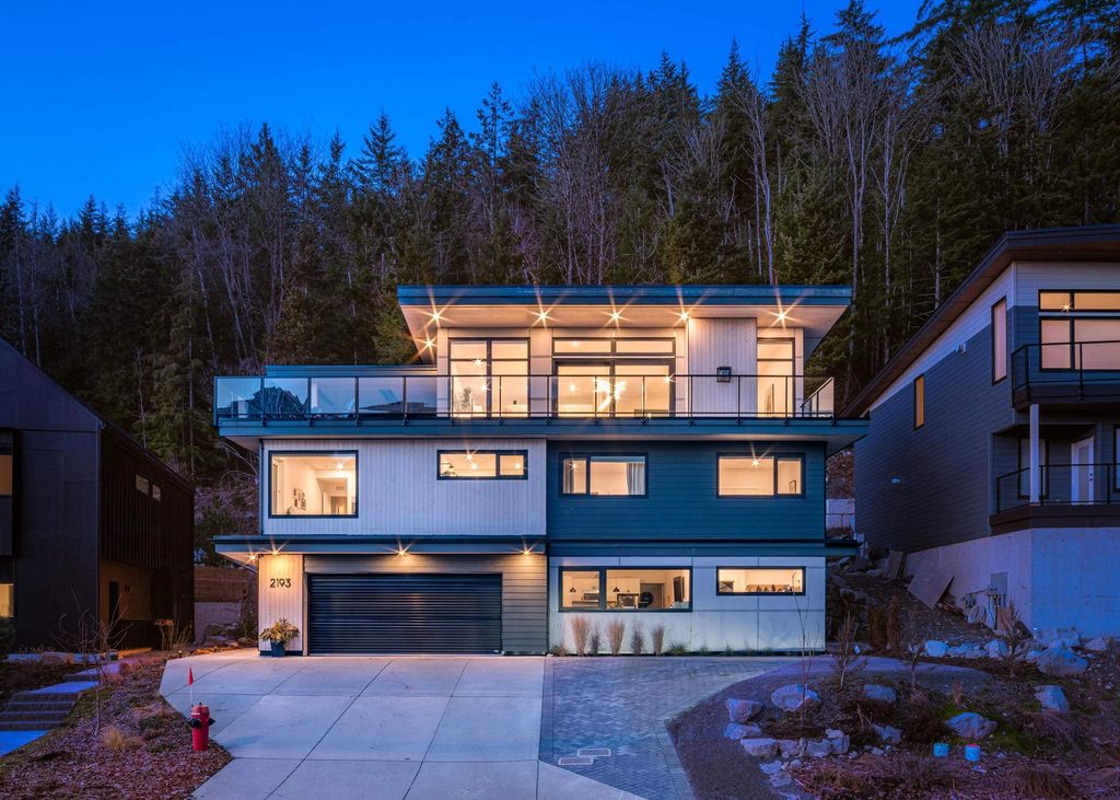 2193 Crumpit Woods Drive, Squamish