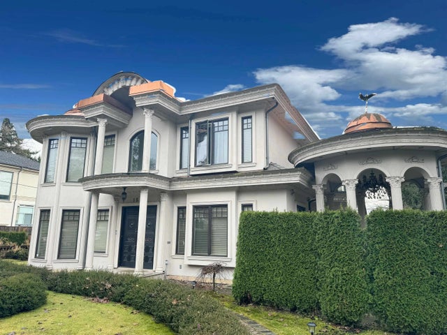 1562 W 40th Avenue, Vancouver