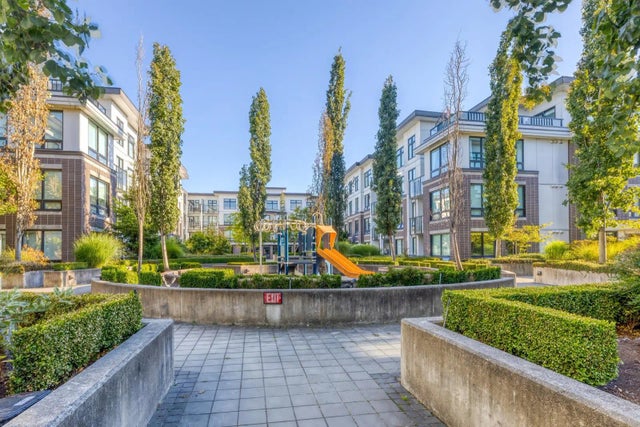 9388 Odlin Road 213, Richmond