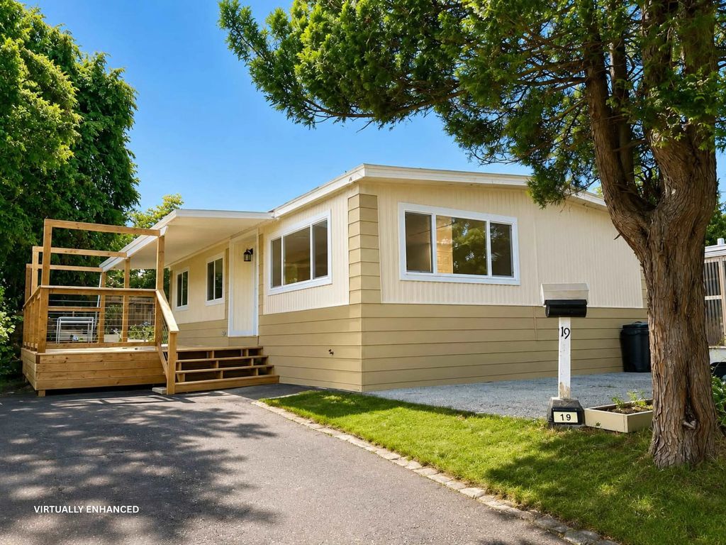 13650 80 Avenue 19, Surrey