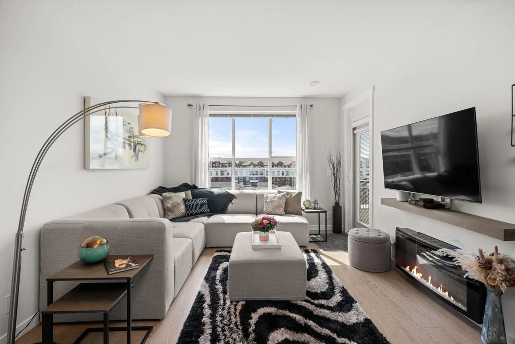 8150 207 Street C504, Langley