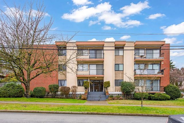 505 Ninth Street 208, New Westminster