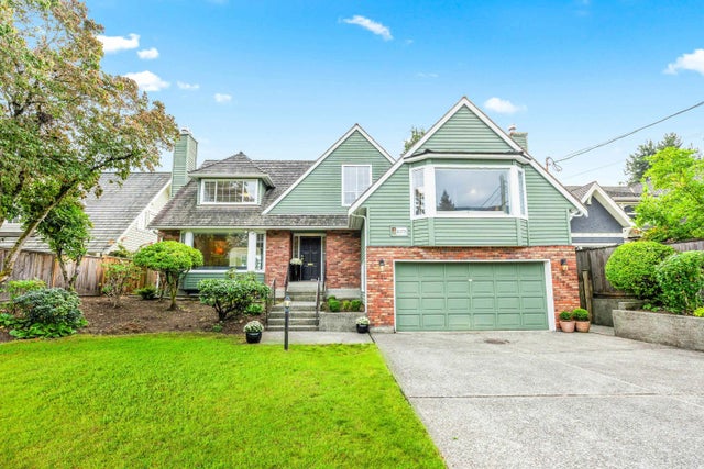 2372 Kings Avenue, West Vancouver