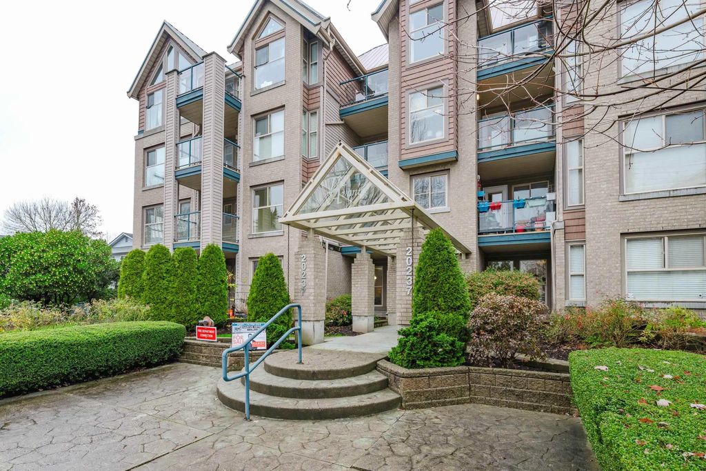20237 54 Avenue 107, Langley