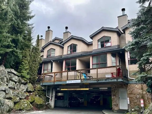 2101 Whistler Road 4, Whistler