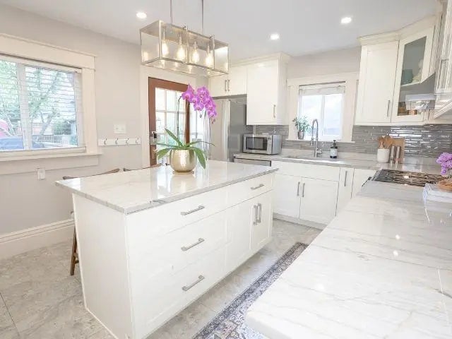 124 Sixth Avenue, New Westminster