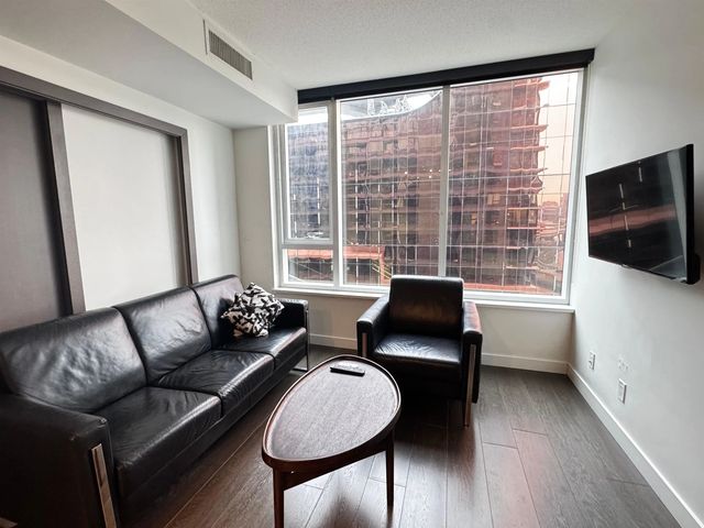 38 Smithe Street 755, Vancouver