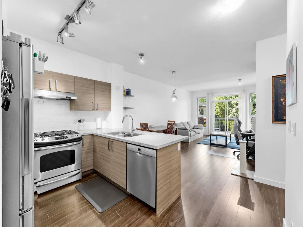 1153 Kensal Place 403, Coquitlam