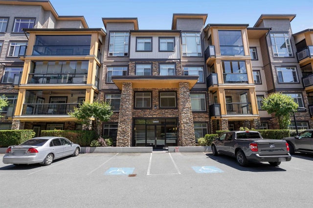 12655 190a Street 106, Pitt Meadows