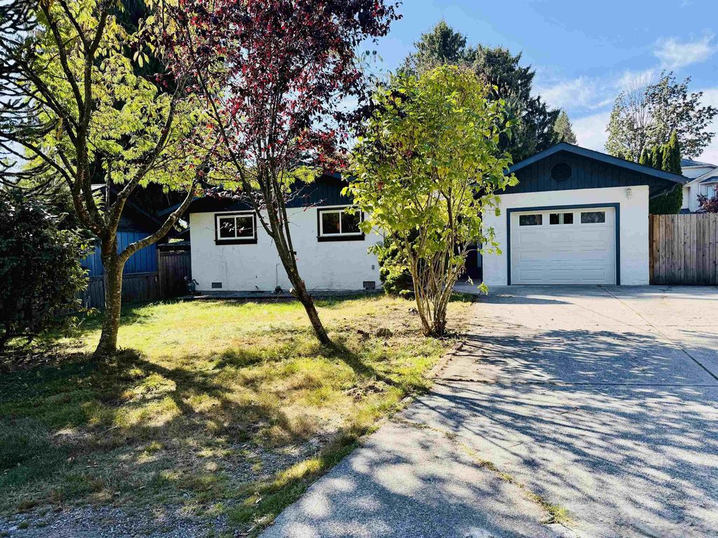 817 Mountainview Drive, Gibsons