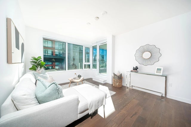 8160 Mcmyn Way 612, Richmond