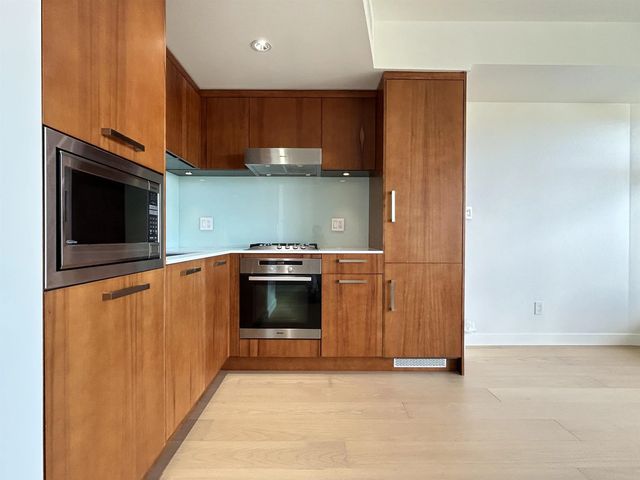 1565 West 6th Avenue 1102, Vancouver