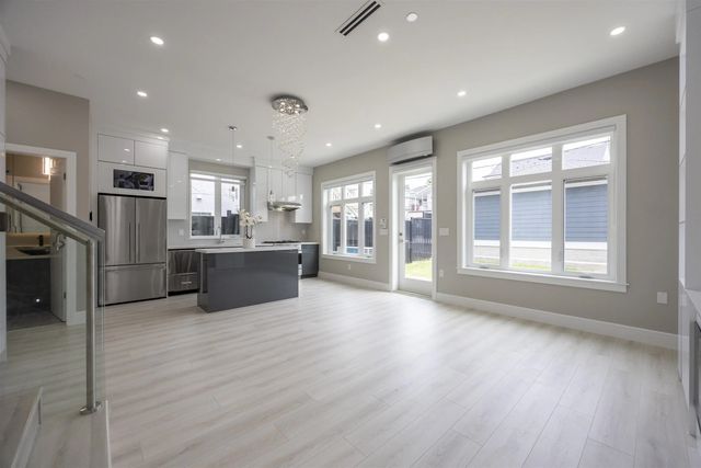 5808 Lanark Street 2, Vancouver