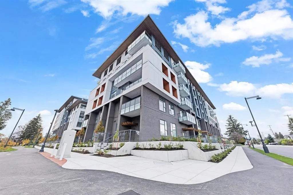 10829 140 Street E112, Surrey