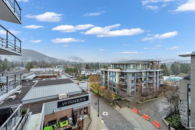 2785 Library Lane 405, North Vancouver