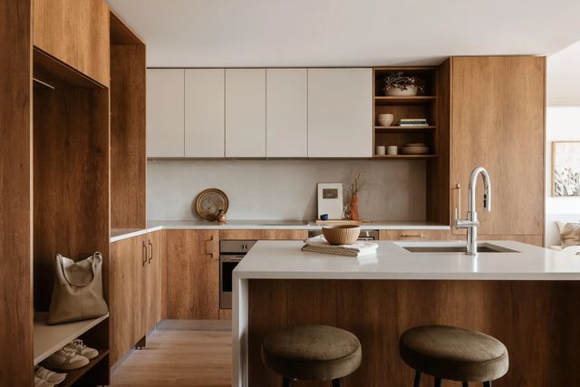 133 W 49th Avenue 301, Vancouver