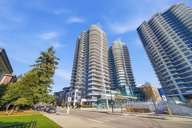 1500 Martin Street 602, White Rock