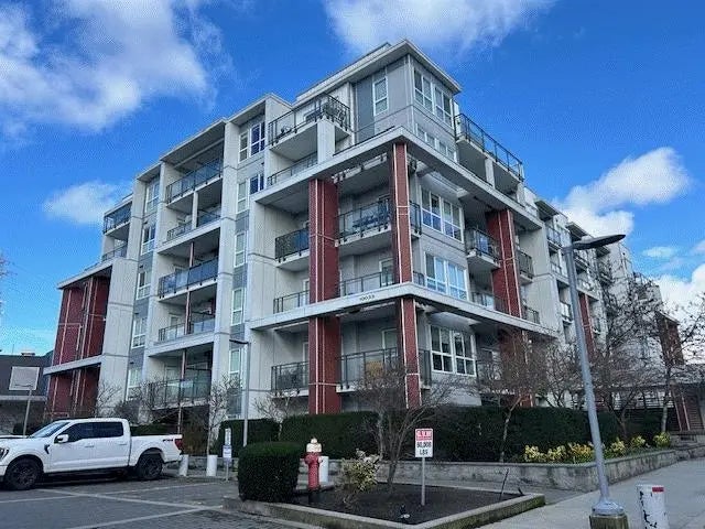 10033 River Drive 703, Richmond