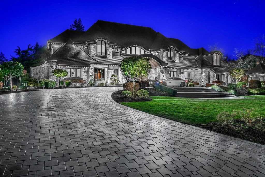 13283 56 Avenue, Surrey