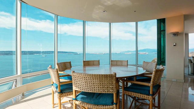 1919 Beach Avenue 1600, Vancouver