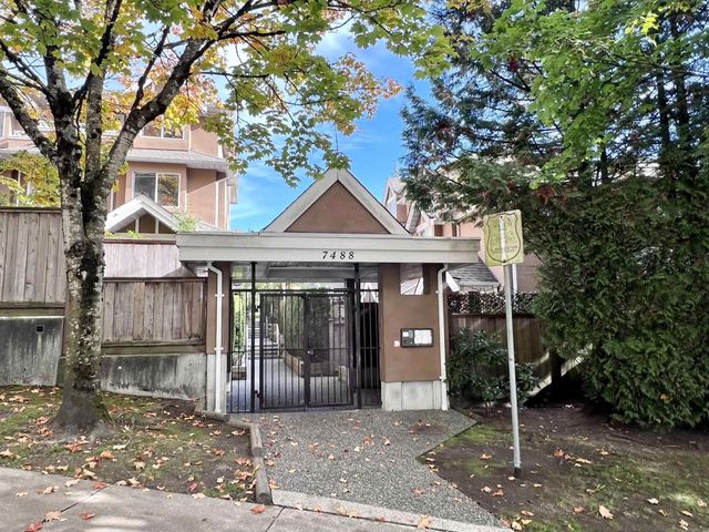 7488 Salisbury Avenue 11, Burnaby