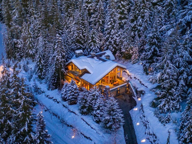4673 Blackcomb Way, Whistler