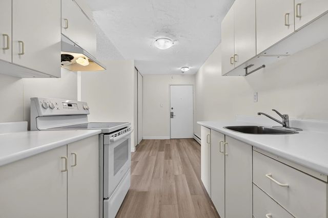 7220 Lindsay Road 203, Richmond
