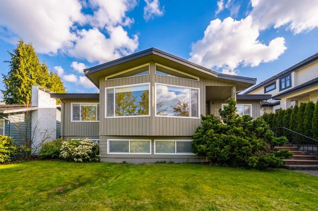 2244 W 32nd Avenue, Vancouver