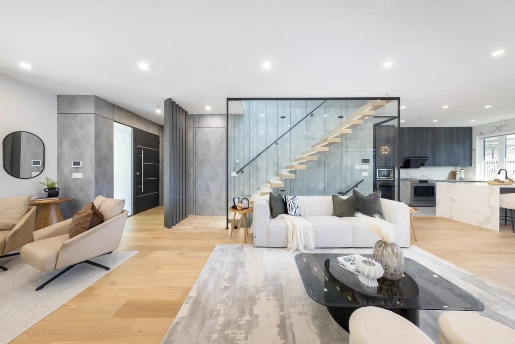 432 E 46th Avenue, Vancouver