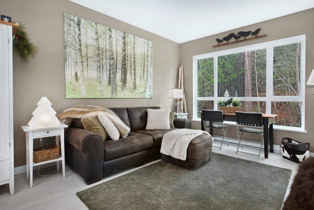 3596 Malsum Drive 312, North Vancouver