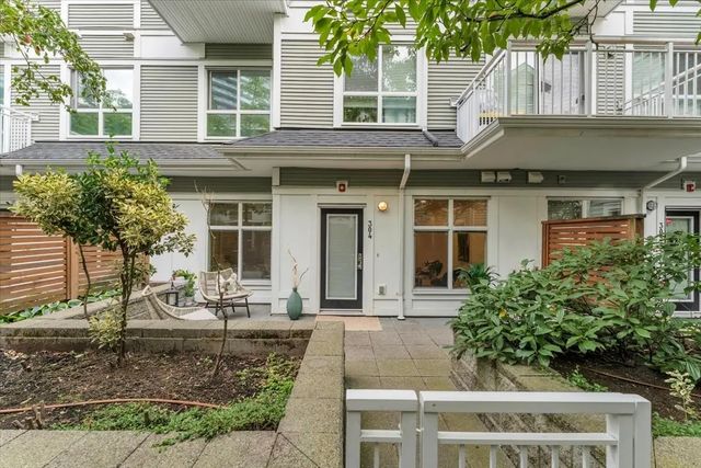 618 Langside Avenue 304, Coquitlam