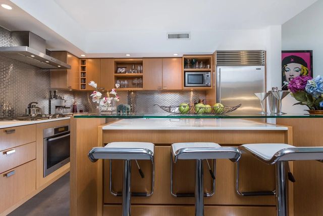 1168 Richards Street 104, Vancouver