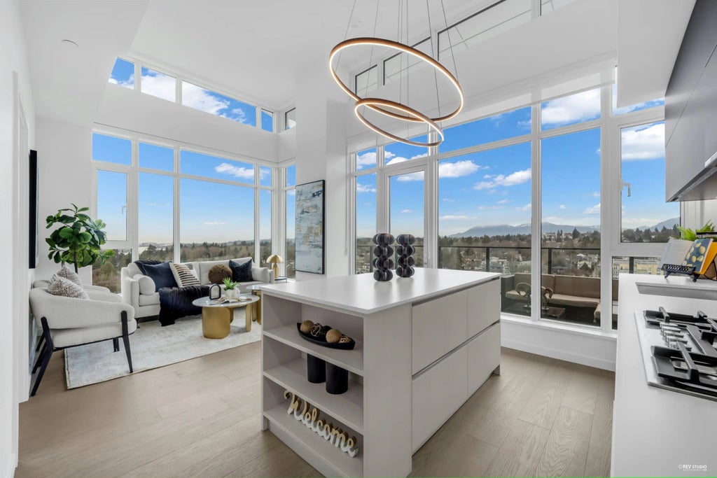 8415 Granville Street 1001, Vancouver