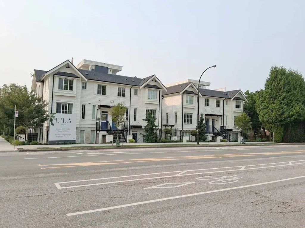 922 W 49th Avenue, Vancouver