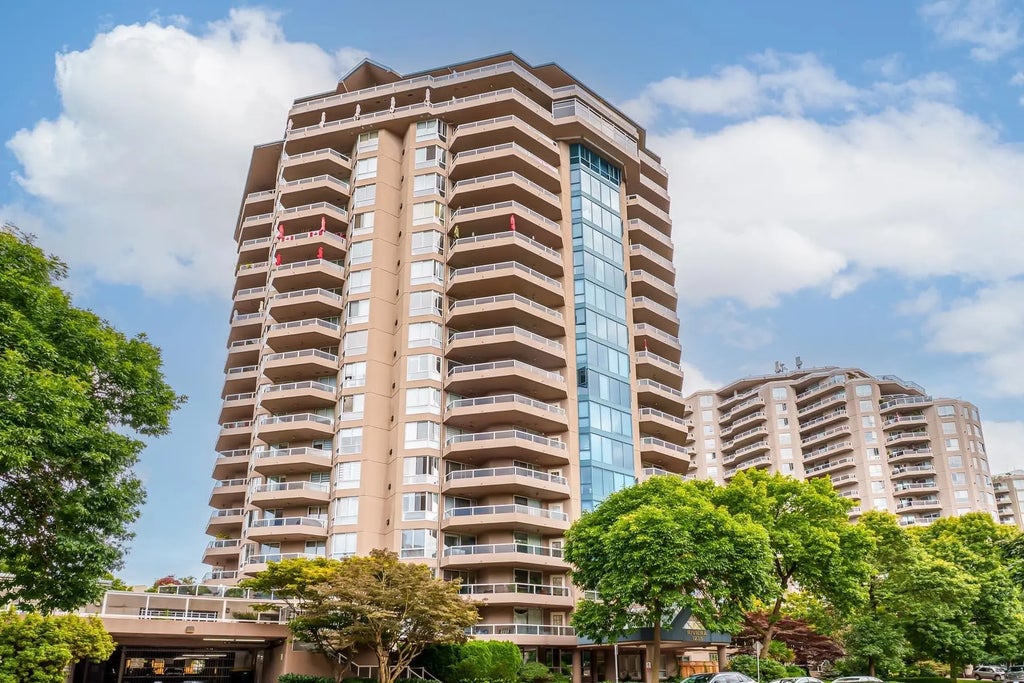 1235 Quayside Drive 502, New Westminster
