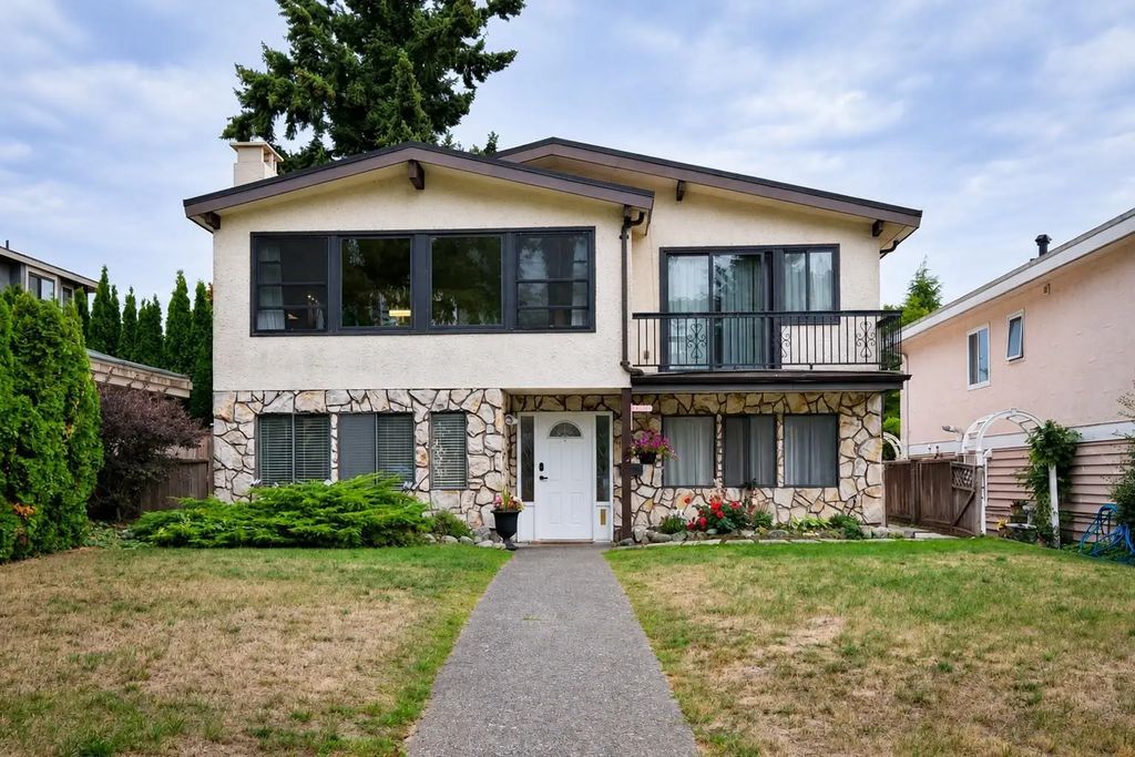 4158 Kenny Court, Burnaby