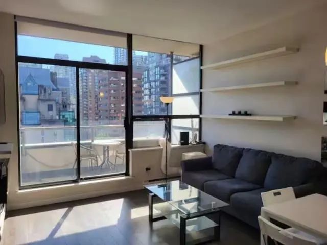 1010 Howe Street 909, Vancouver