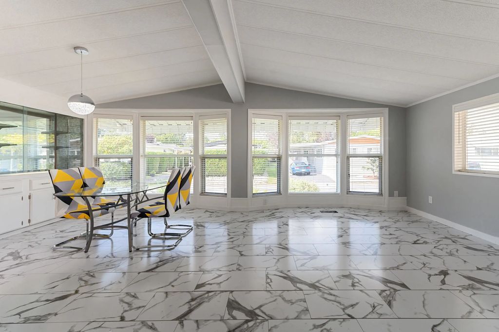 2303 Cranley Drive 89, Surrey