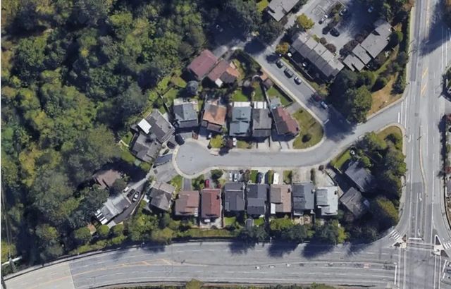 1116 Wallace Court, Coquitlam