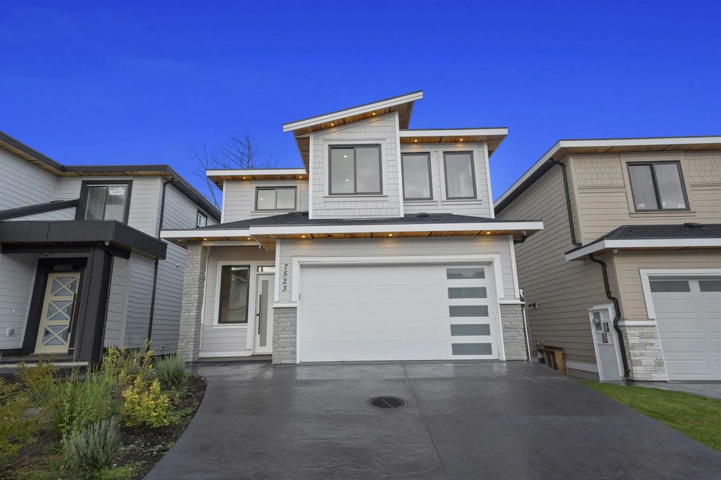 7523 205 Street, Langley