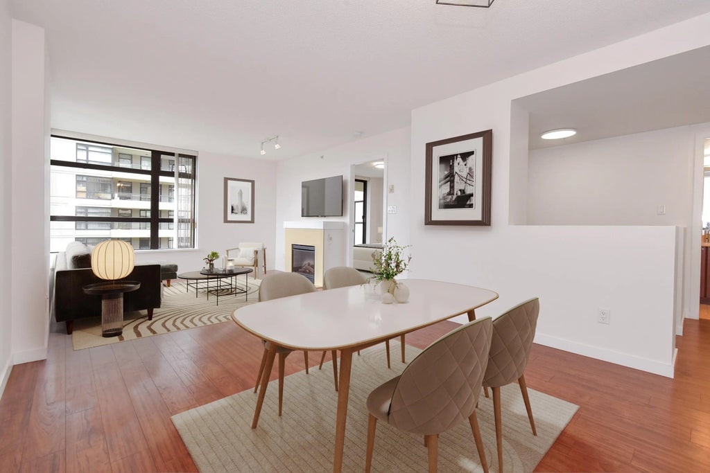 8120 Lansdowne Road 804, Richmond