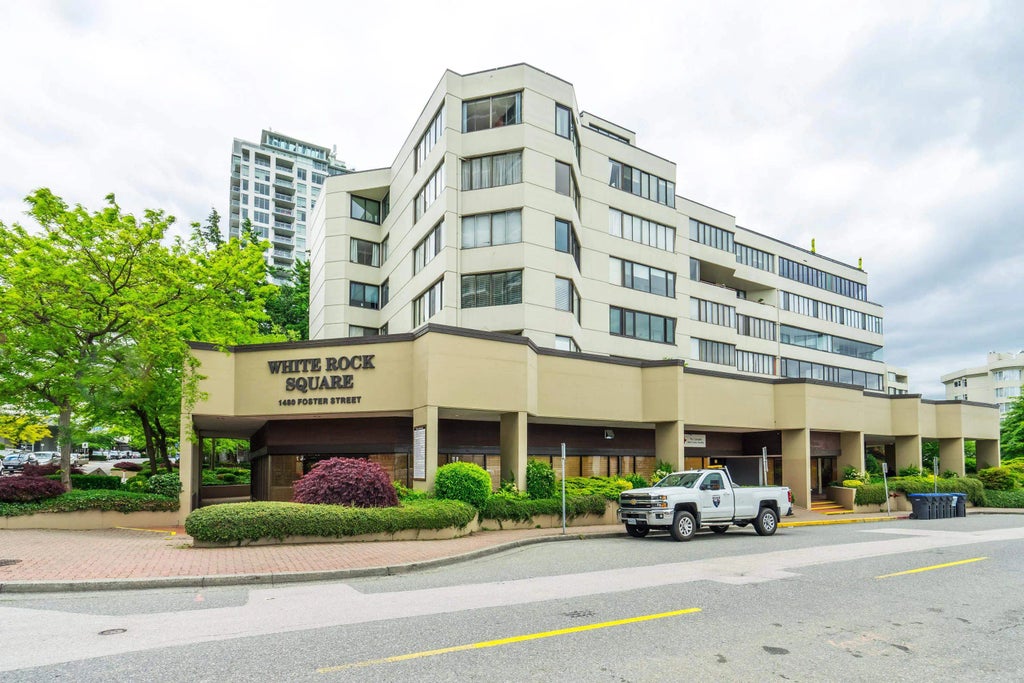 1480 Foster Street 402, White Rock