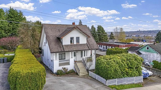 319 Marmont Street, Coquitlam