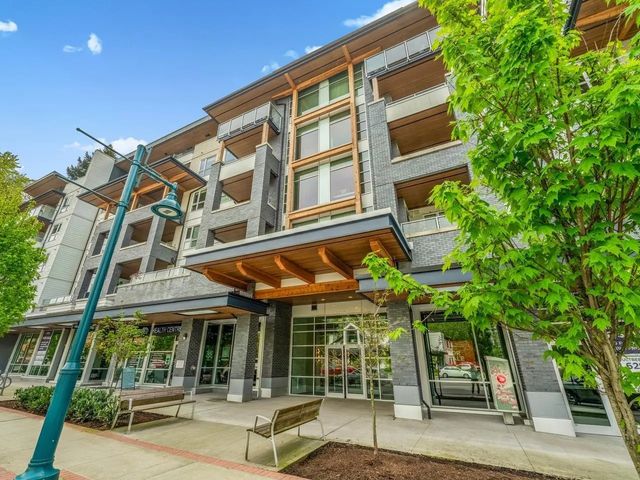 3229 St Johns Street 606, Port Moody