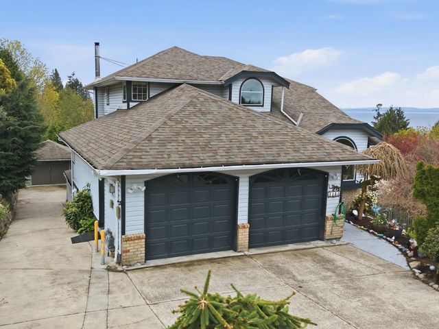 1481 Shaughnessy Place, Gibsons