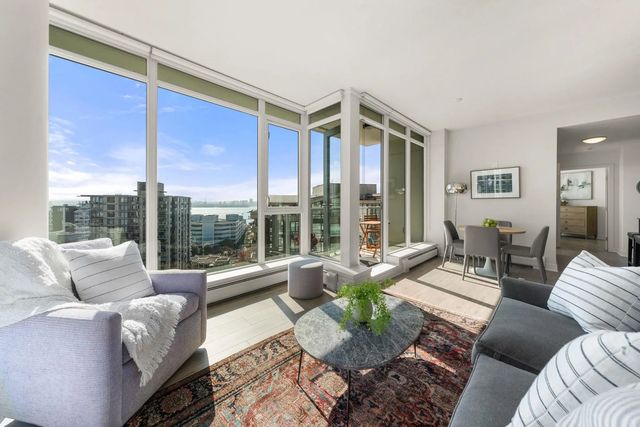 175 W 2nd Street 1106, North Vancouver